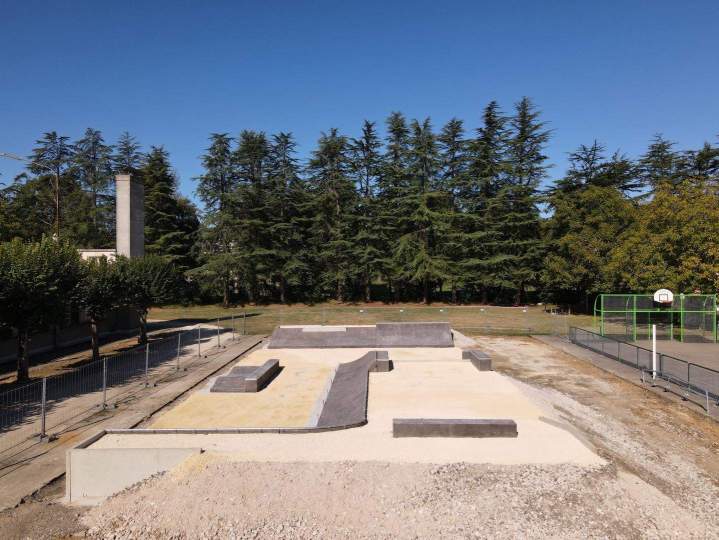 Skatepark aménagé en extérieur, Montayral