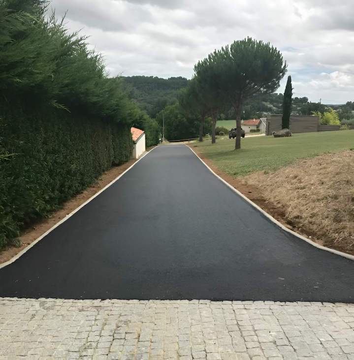 Création et rénovation de vos cours et voies privées